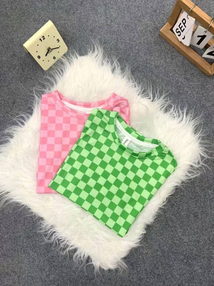 Childrens clothing checkerboard style fashionable T-shirt tops - Tradedubai.ae Wholesale B2B Market