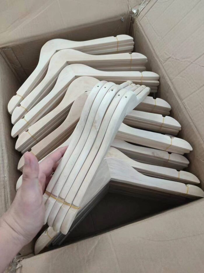 High-quality wooden clothes hangers and trouser clips for adults0 - Tradedubai.ae Wholesale B2B Market