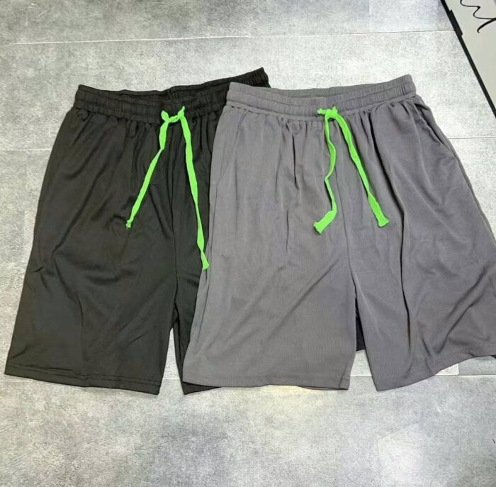 Mens ribbed mid-pants are off the shelves - Tradedubai.ae Wholesale B2B Market