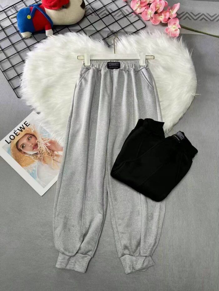 New fashionable velvet outer wear thickened winter trousers for baby girls - Tradedubai.ae Wholesale B2B Market