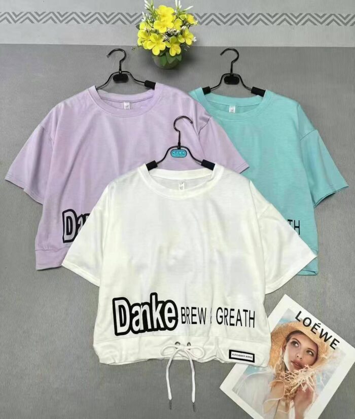 Pretty girls short-sleeved short-sleeved cotton T-shirts for women with a new summer design niche hot girls wearing letter-printed short tops2 - Tradedubai.ae Wholesale B2B Market