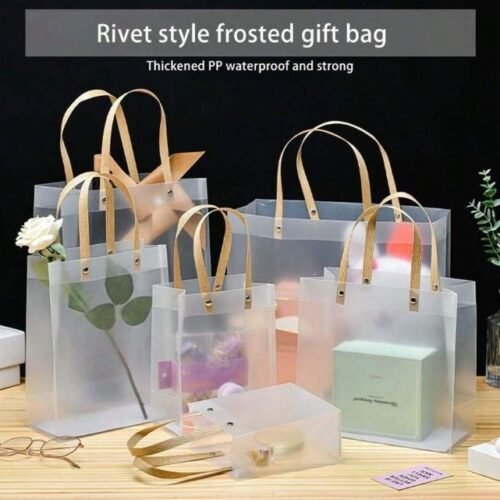 No. 3 Vertical Pp Gift Bag (31*13*24cm) MOQ: 1 B0x