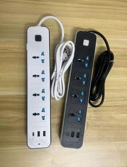 2 M 736 Power Strip MOQ:1B0x - Tradedubai.ae Wholesale B2B Market