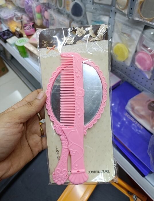 Aaa2014 Lace Mirror and Comb MOQ : 1Piece - Tradedubai.ae Wholesale B2B Market