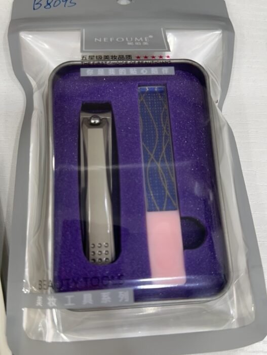 B8095 Nail Scissors Nail File Set (Dot) MOQ :1 B0X - Tradedubai.ae Wholesale B2B Market