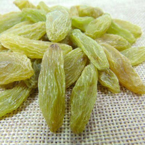 China Wholesale Bulk Packing Xinjiang Turpan Green Raisin Long Type Green Raisin dry fruits 1 - Tradedubai.ae Wholesale B2B Market - Tradedubai.ae Wholesale B2B Market