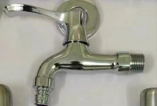 Little Guangdong Mid-Length Faucet MOQ:1B0X - Tradedubai.ae Wholesale B2B Market