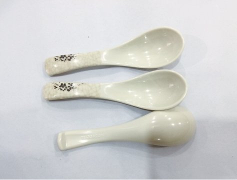 2000-15-Kung Fu Spoon/Blue and white Flower 12 x96/1152M0Q:1B0X - Tradedubai.ae Wholesale B2B Market