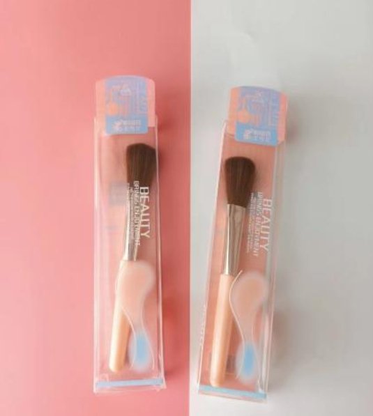 B047 Single Makeup Brush MOQ:1B0X - Tradedubai.ae Wholesale B2B Market