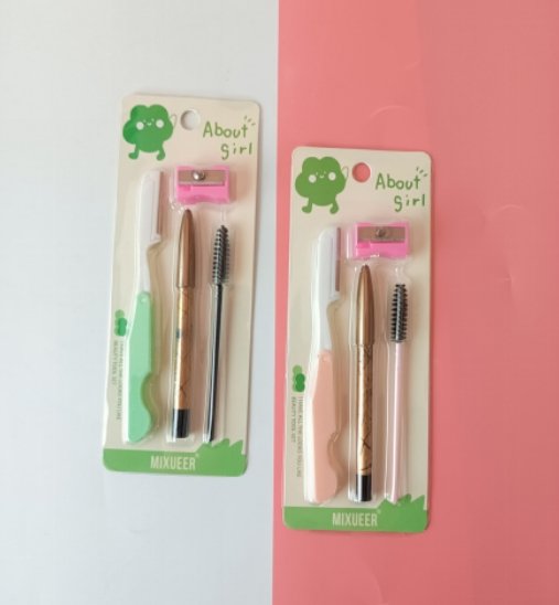 D803 Makeup Tools Four-Piece Set MOQ:1B0X - Tradedubai.ae Wholesale B2B Market