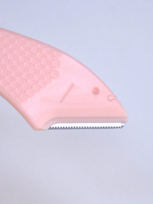 1PCS fishtail Eyebrow Pencil -Mermaid Shape Dual-Use Eyebrow Scissor and Eyelash Brush-Md19 - Tradedubai.ae Wholesale B2B Market 1PCS fishtail Eyebrow Pencil -Mermaid Shape Dual-Use Eyebrow Scissor and Eyelash Brush-Md19 - Tradedubai.ae Wholesale B2B Market