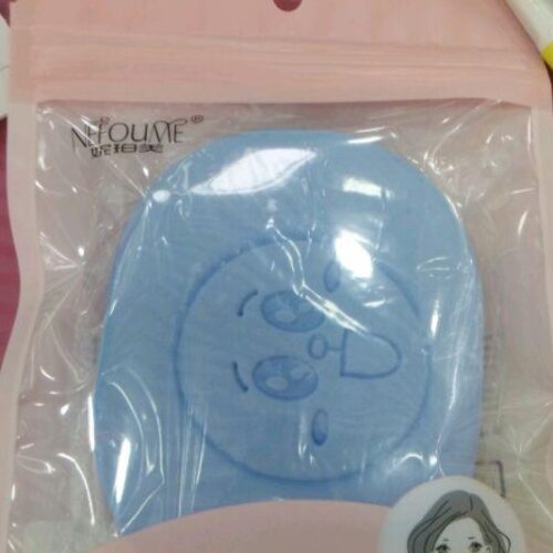 XLP-123 Smiling Face Facial Cleaning Puff MOQ: 1B0X