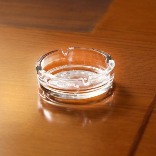 Royalford Glass Ashtray | RF10254 | Lead-Free | Cadmium Free | Crystal Clear Glass Ash Collect Tray Tabletop Ashtray| Home Decor - Image 5