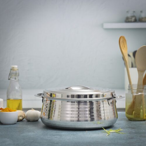 Hilux Double Wall Stainless Steel Hot Pot, 3500ML, RF10534 | Firm Twist Lock | Strong Handles with Heavy-Duty Rivets | Steel Serving Pot, Steel Chapati Storage Box, Roti Serving Pot - Image 4
