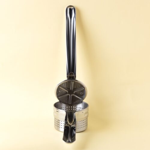 Multifunctional Food Masher | Aluminium | Dishwasher safe | RF10775 | Ideal for Kitchen, BBQ, Restaurant | Sturdy & Hygienic Design | Marks & Stains-Resistant - Image 5