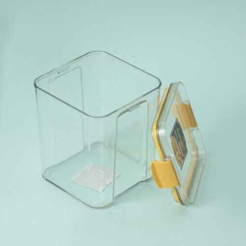 Royalford 700 ML Square Airtight Container With A Lid-RF11258| Plastic Container With A Silicone Sealing Ring Fitted Lid| Transparent, Leak-Proof And Durable Design| Perfect As A Tiffin Box, Storage Container, Etc| Yellow - Image 6