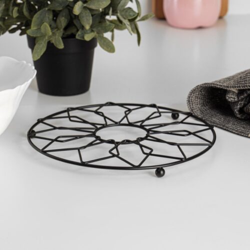 Royalford Trivet Round Ring- RF12447/ 20 cm Iron Heat Pad for Hot Utensils, Pot, Heat-Resistant Stand/ for Dining Table and Kitchen Countertops, Dishwasher Safe/ Black - Image 4