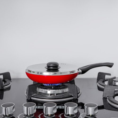 Royalford 20 cm Aluminum Nonstick Frypan with Stainless Steel Lid- RF12518/ Strong Body with 3 Layer Coating and Heat Resistant Bakelite Handle/ Not Compatible with Induction Stovetops/ Perfect for Frying, Sauting, Tempering/ Red - Image 4