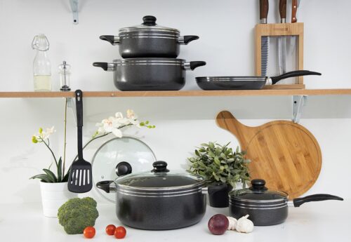 Royalford RF7065 Non-Stick Cookware Set | 10 Pcs | Durable | Heat Resistant Handles Scratch Resistant, Tempered Glass Lids, Uniform Heat, Bakelite Knobs, and Evenly Heating | Nylon Slotted Turner - Image 6