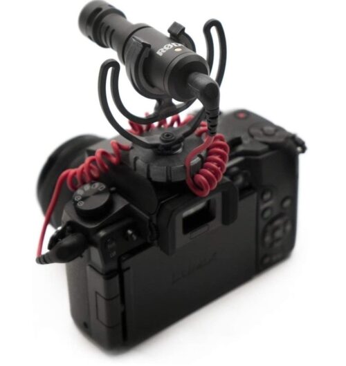 Rode VideoMicro Compact On-Camera Microphone with Rycote Lyre Shock Mount - Black