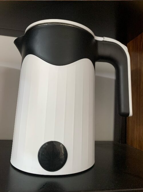 TableSDS-F170B Electric Kettle (2.0L)MOQ:1B0x - Tradedubai.ae Wholesale B2B Market