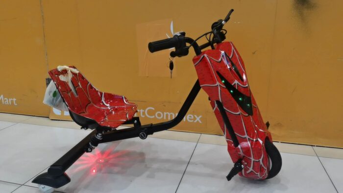 3 wheel kids Electric Drifting scooter