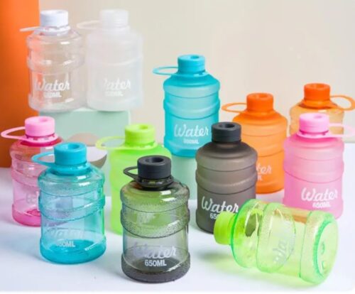 650ml Mini Plastic Water Cup Portable Leakproof Water Jug , Cute Drinks Bottles Creative Mineral Water Bucket Water Bottles (Green)